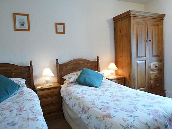 Twin bedded room